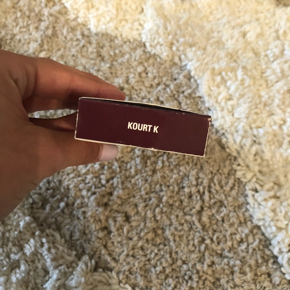 Kylie Lip Kit - Picture 2 of 4